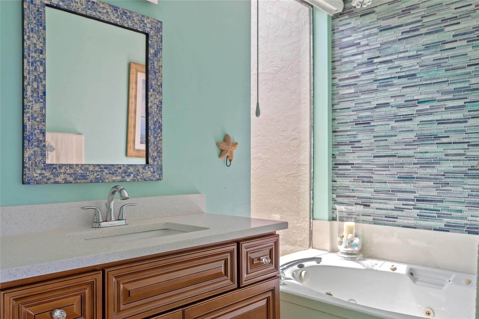 Image 17 of 42 For 25188 Marion Avenue 45