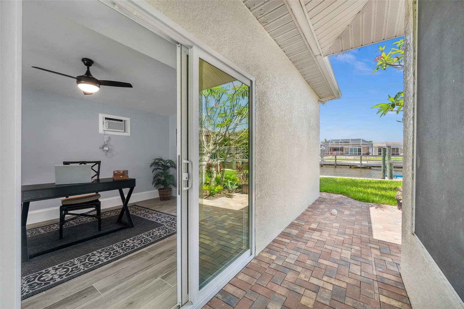 Image 25 of 50 For 4837 Tarpon Avenue