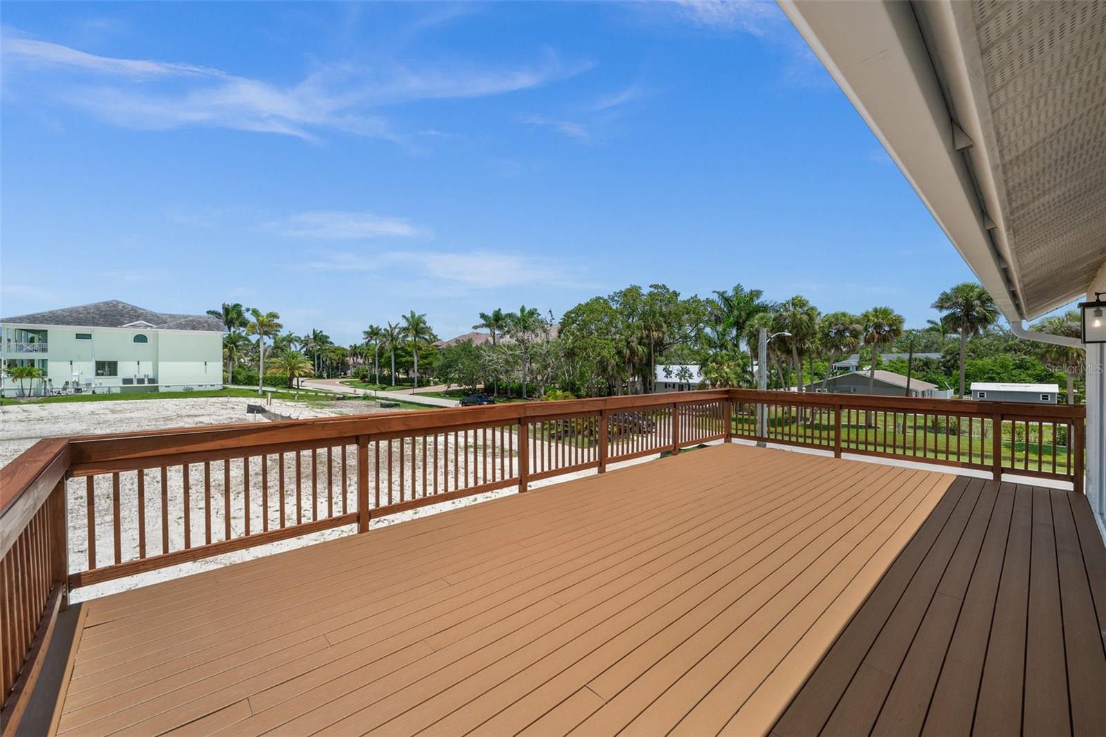 Image 33 of 50 For 4837 Tarpon Avenue