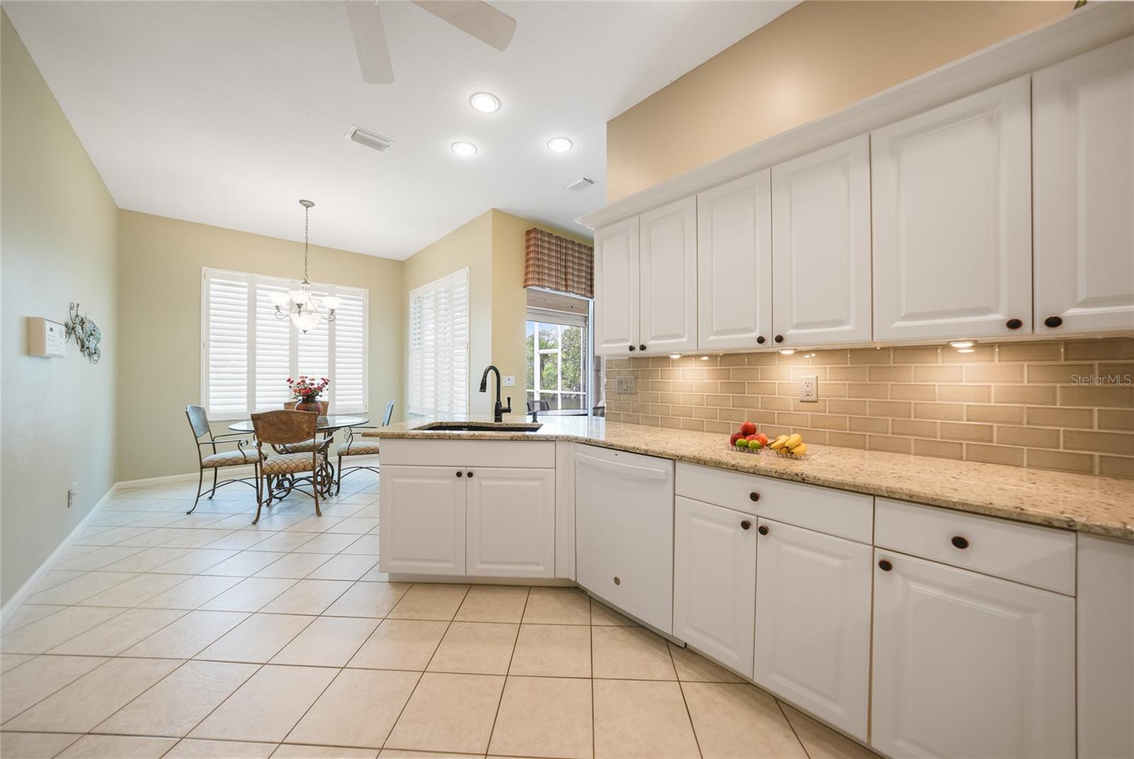 Image 11 of 61 For 14311 Reserve Court