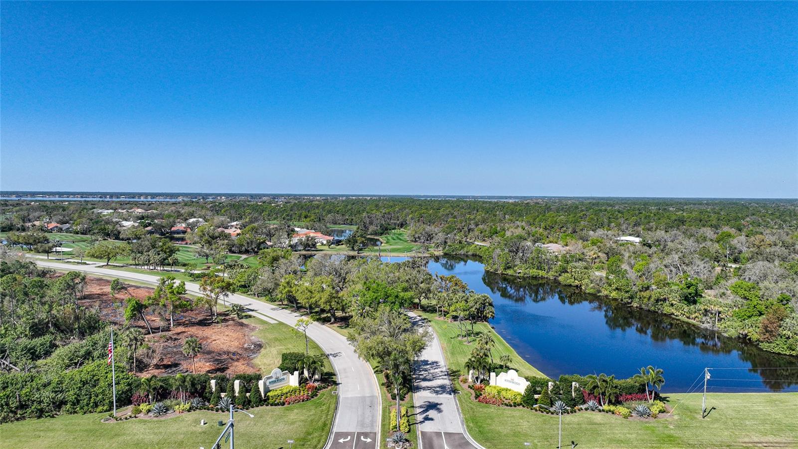 Image 39 of 61 For 14311 Reserve Court