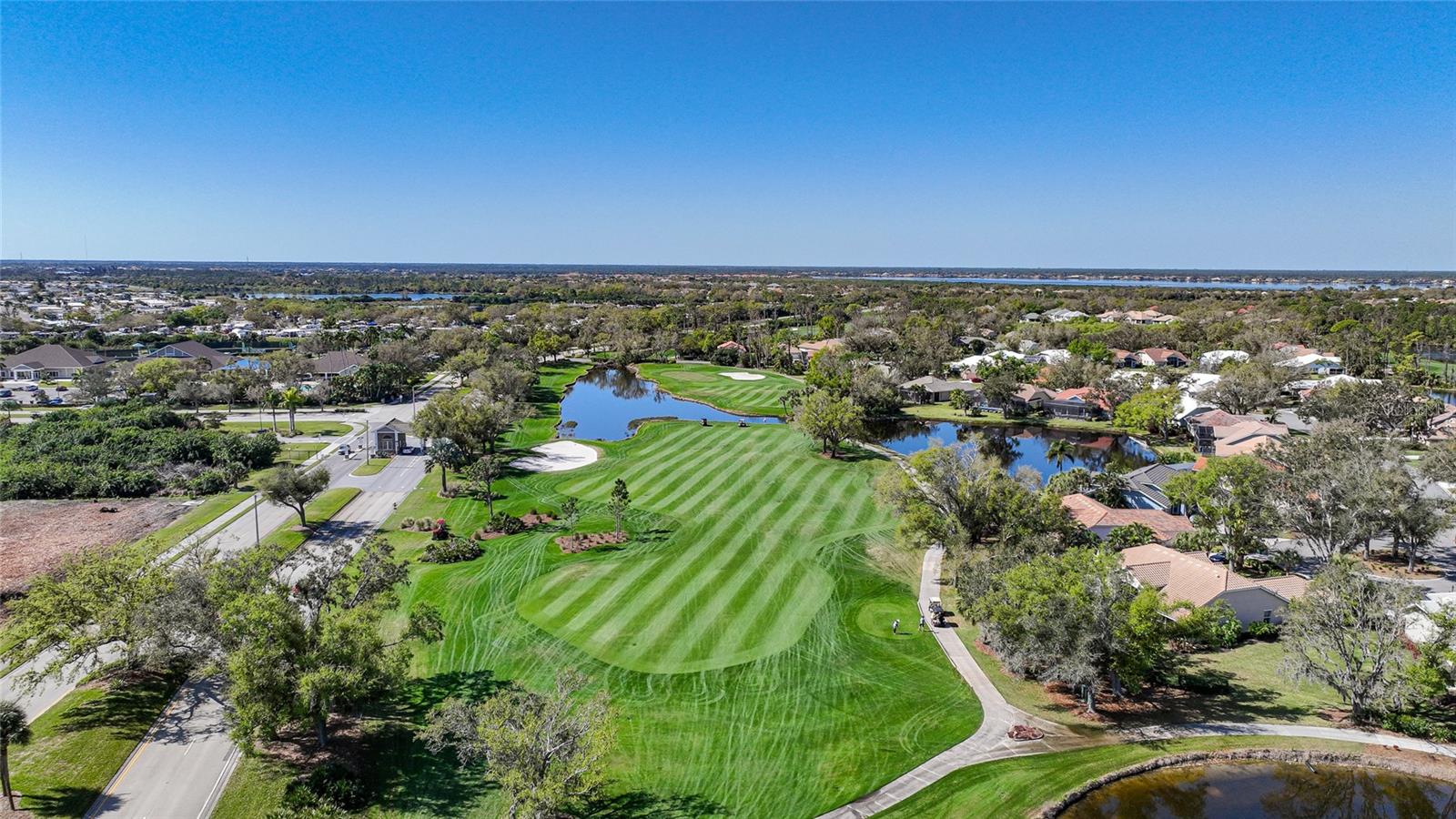 Image 42 of 61 For 14311 Reserve Court