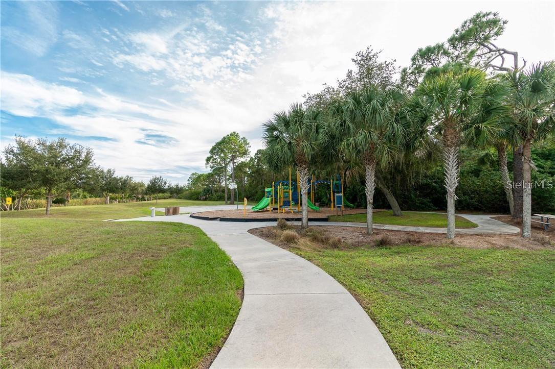 Image 13 of 17 For 13417 Alocasia Lane