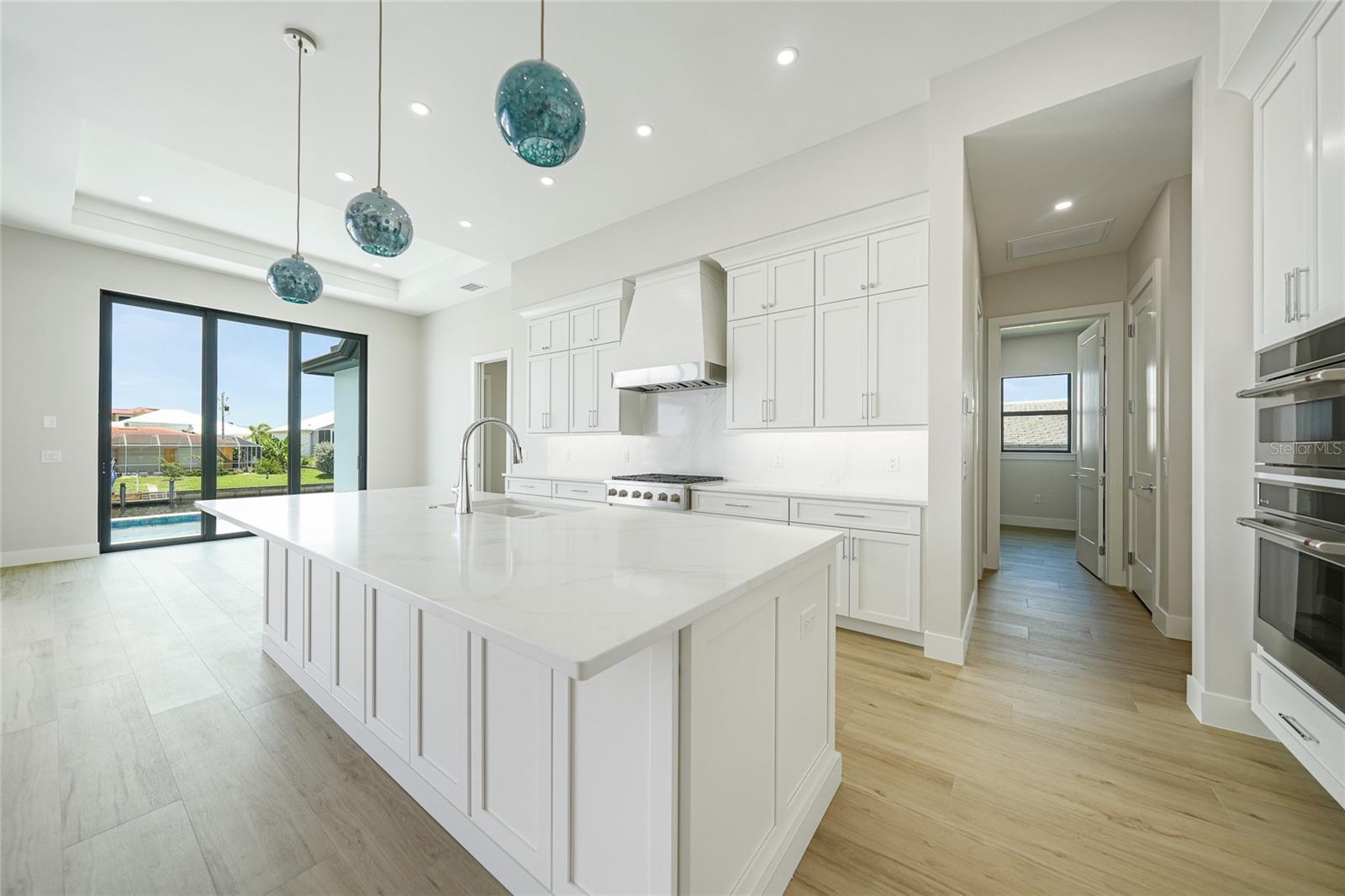 Image 19 of 62 For 2815 Coral Way