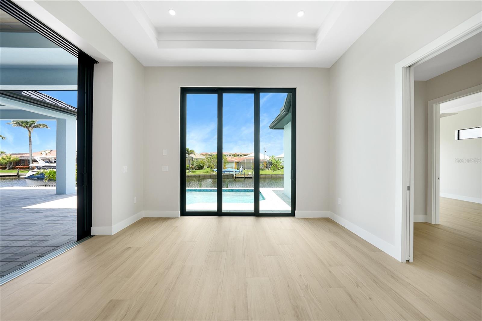 Image 21 of 62 For 2815 Coral Way