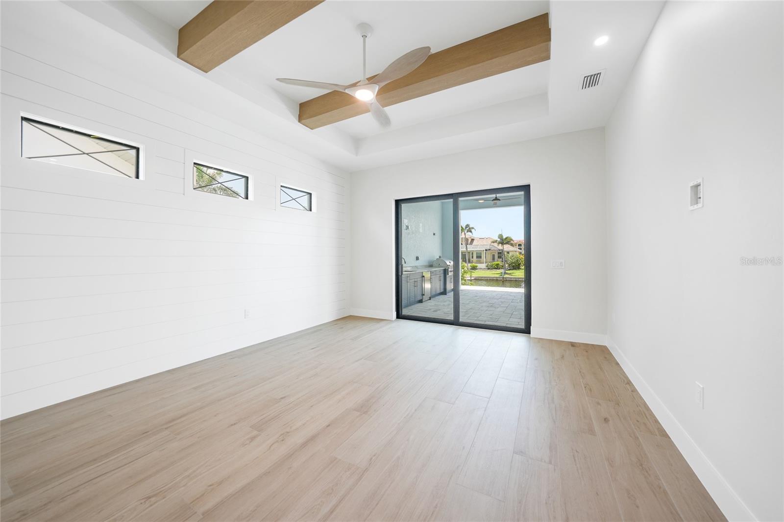 Image 22 of 62 For 2815 Coral Way