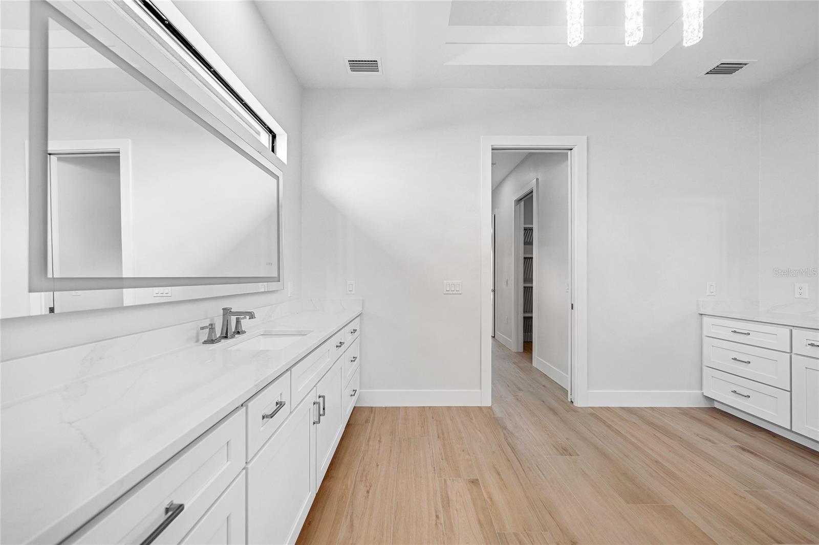 Image 28 of 62 For 2815 Coral Way