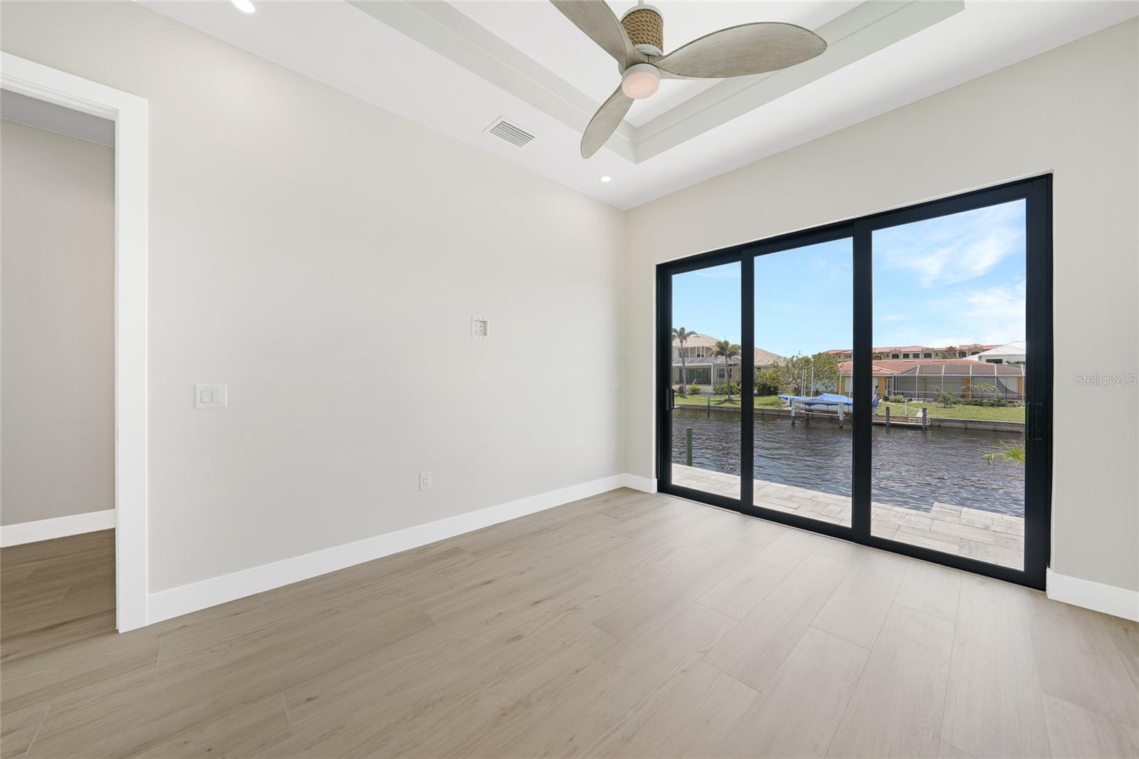 Image 36 of 62 For 2815 Coral Way