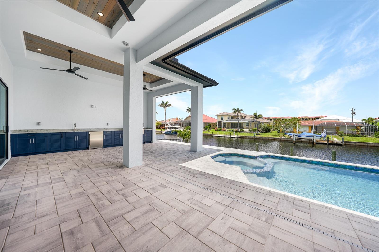 Image 45 of 62 For 2815 Coral Way