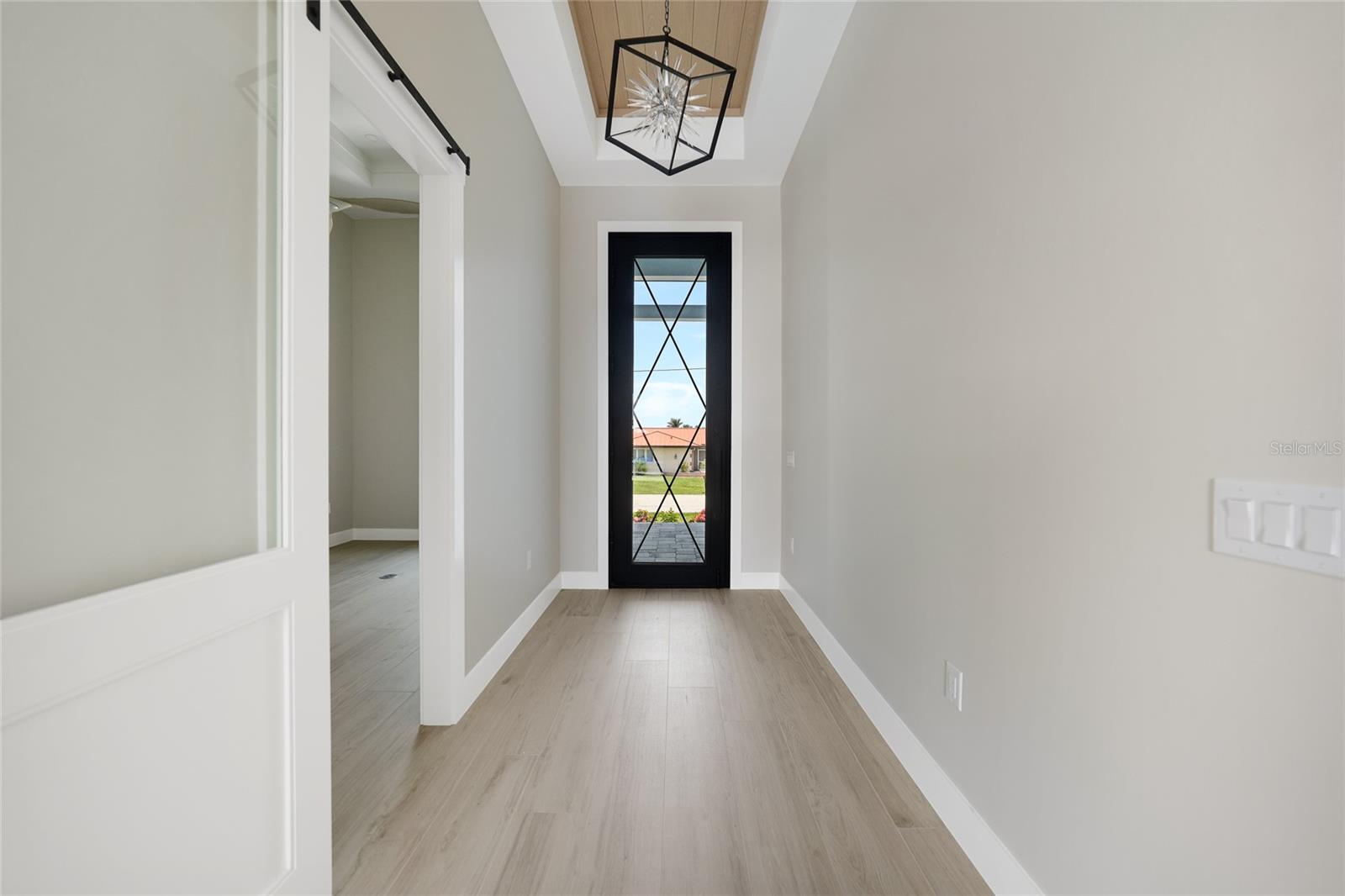 Image 6 of 62 For 2815 Coral Way
