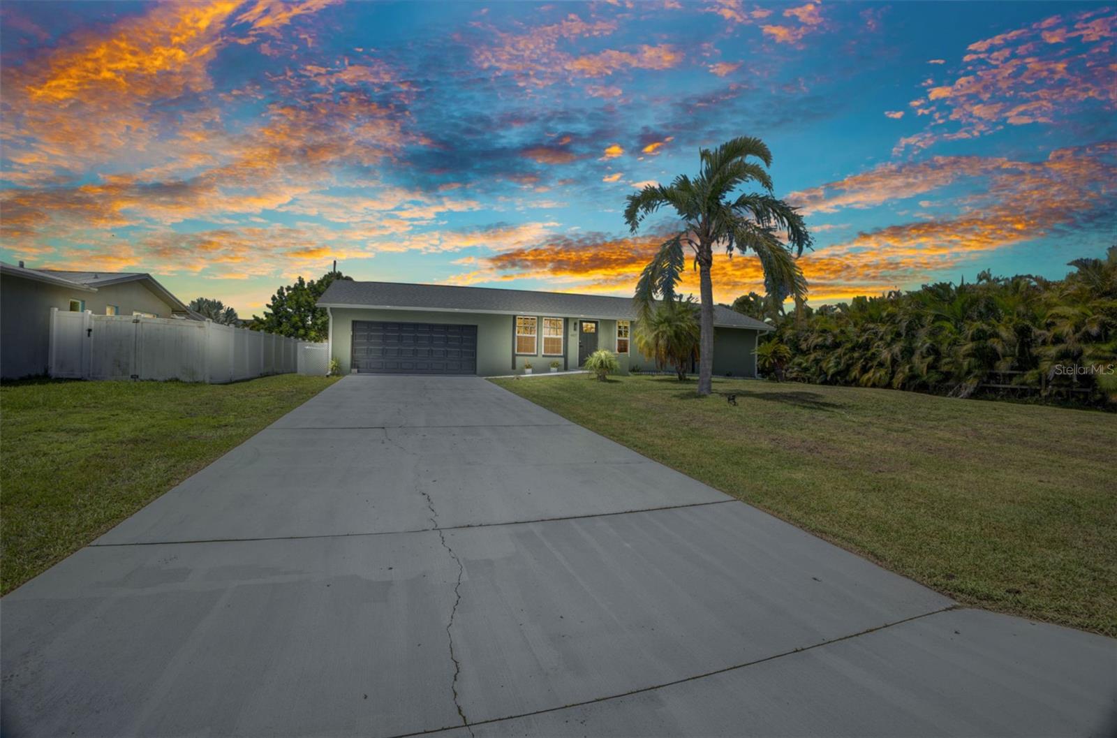 Details for 457 Glenridge Avenue Nw, PORT CHARLOTTE, FL 33952