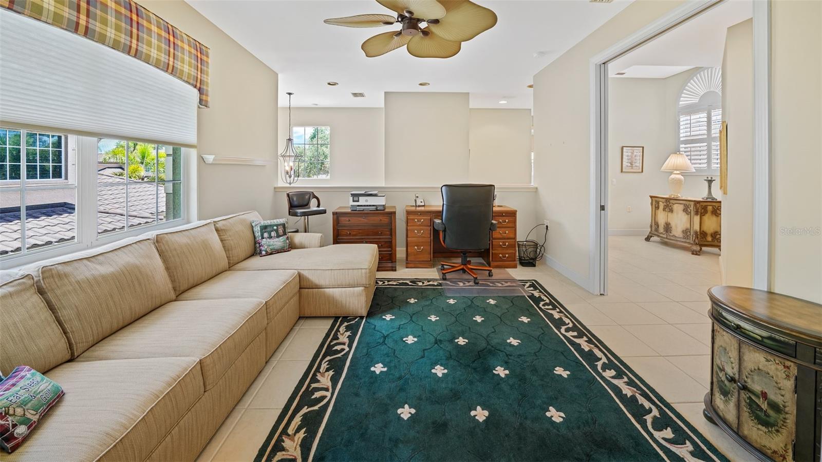 Image 11 of 59 For 786 Regency Reserve Circle 1404
