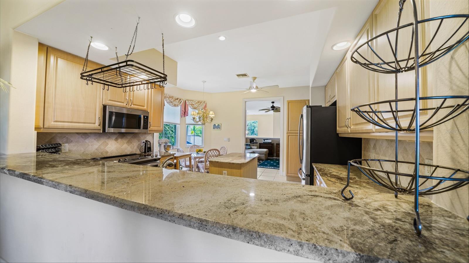 Image 20 of 59 For 786 Regency Reserve Circle 1404