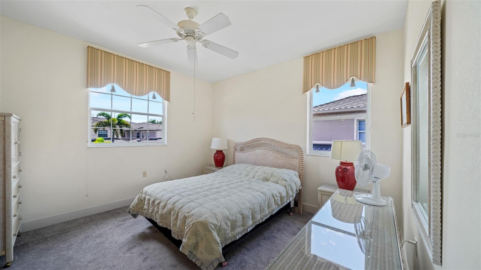 Image 6 of 59 For 786 Regency Reserve Circle 1404