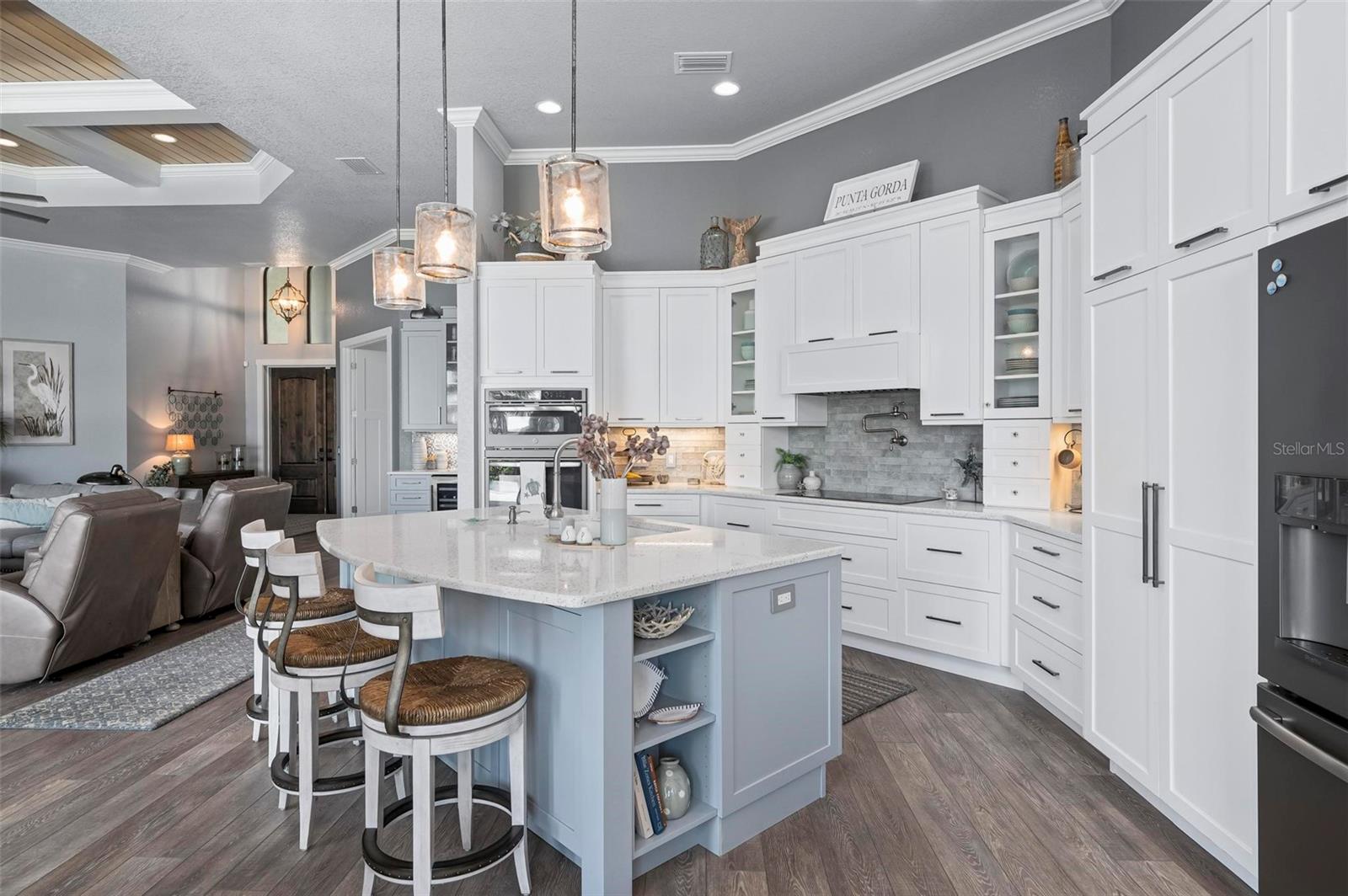 Image 17 of 70 For 25462 Shore Drive