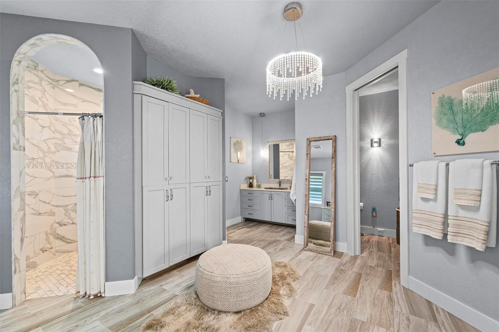Image 30 of 70 For 25462 Shore Drive