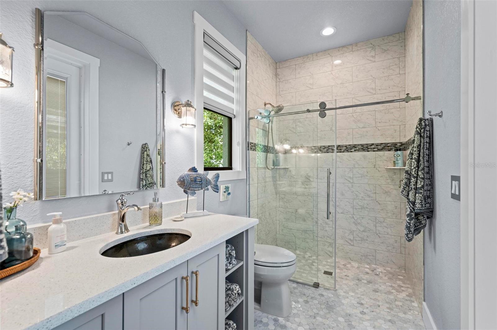 Image 36 of 70 For 25462 Shore Drive