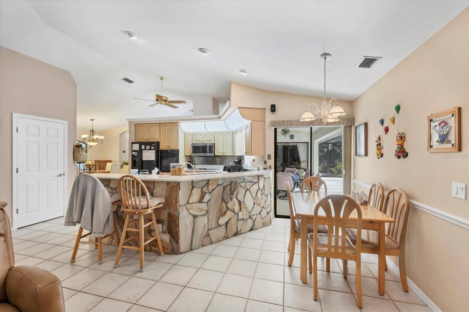 Image 16 of 40 For 6514 Biscayne Drive