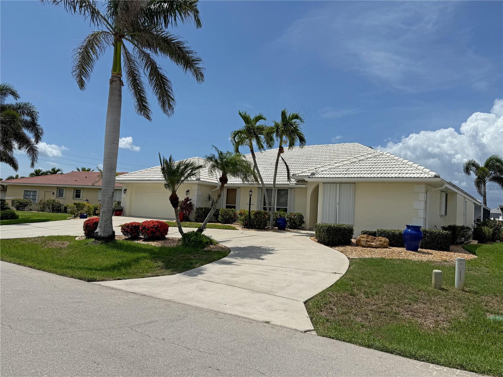 Image 2 of 54 For 1128 Rum Cay Court