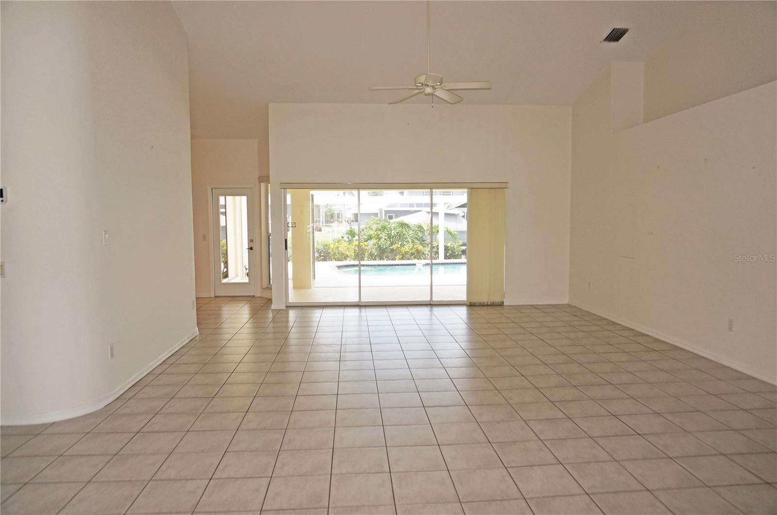 Image 6 of 54 For 1128 Rum Cay Court
