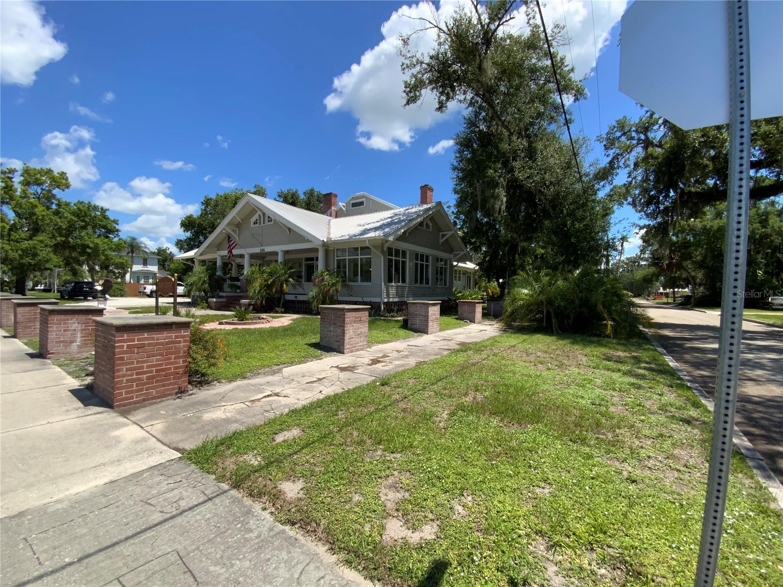 Image 75 of 80 For 606 Oak Street
