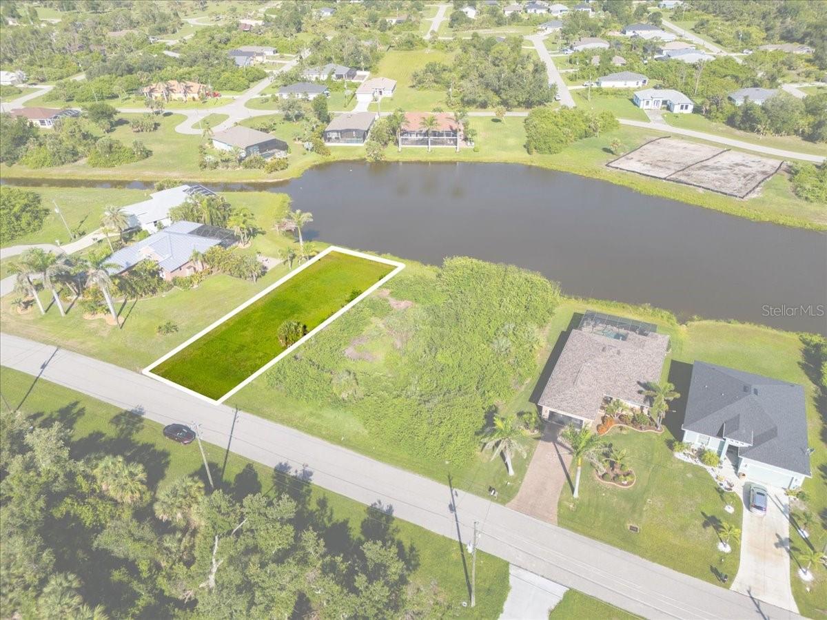 Image 5 of 11 For 212 Antilla Drive