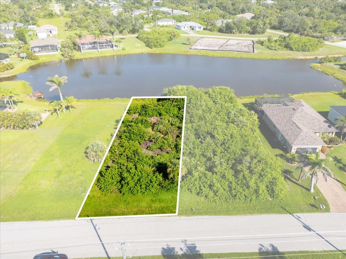 Image 2 of 11 For 214 Antilla Drive