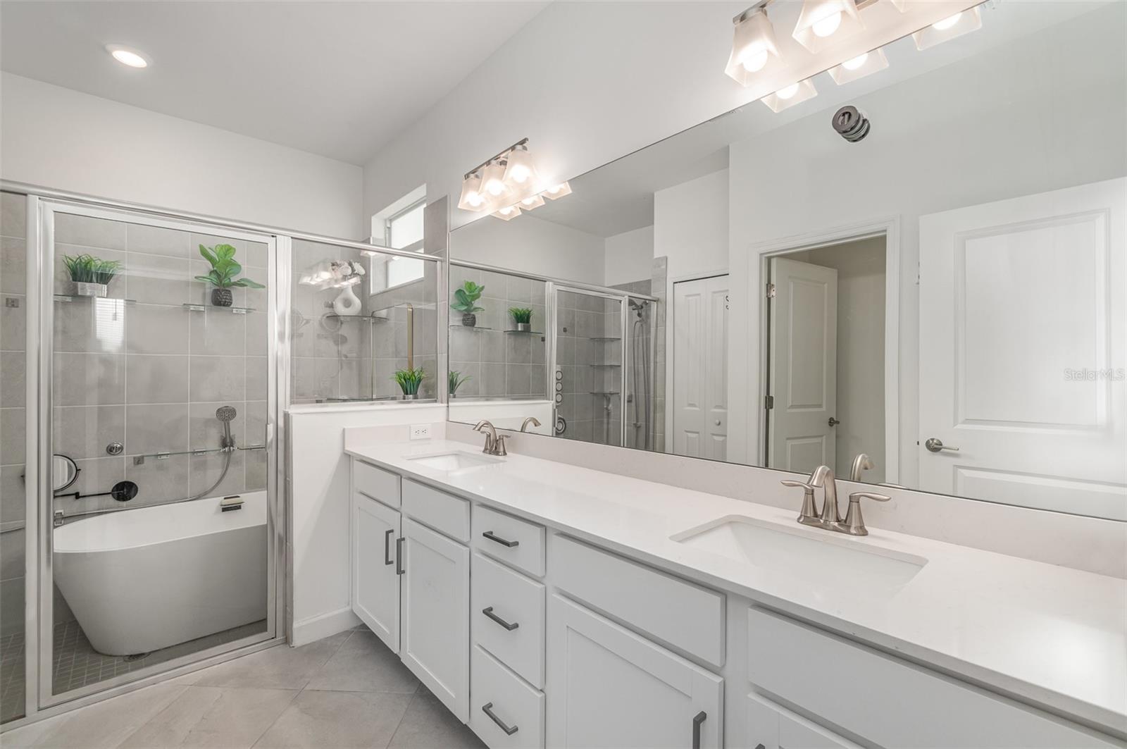 Image 16 of 32 For 24348 Nicobar Lane