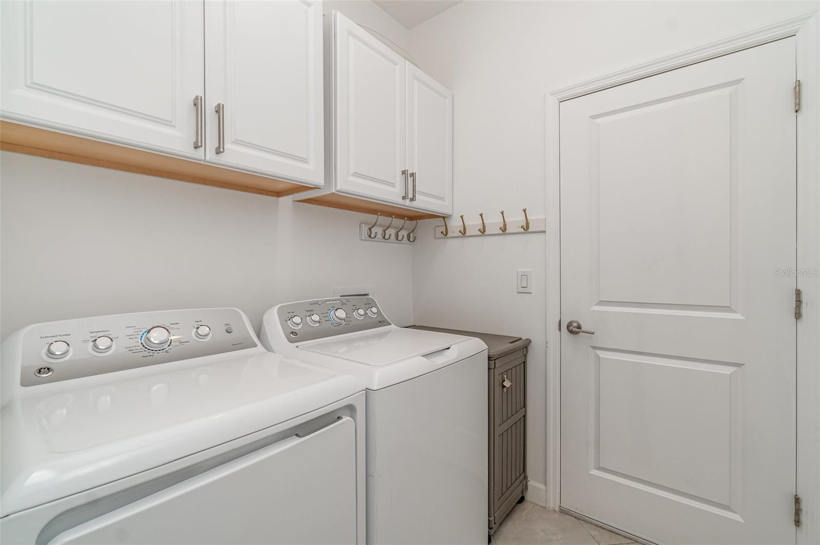 Image 23 of 32 For 24348 Nicobar Lane