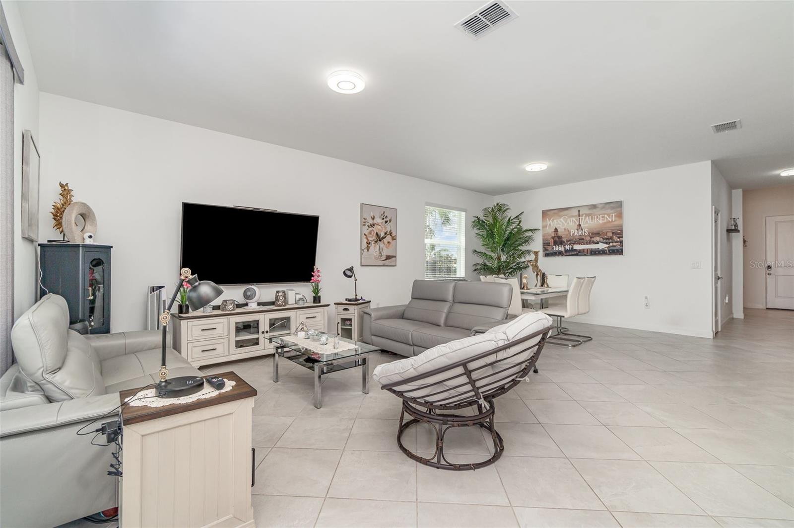 Image 8 of 32 For 24348 Nicobar Lane
