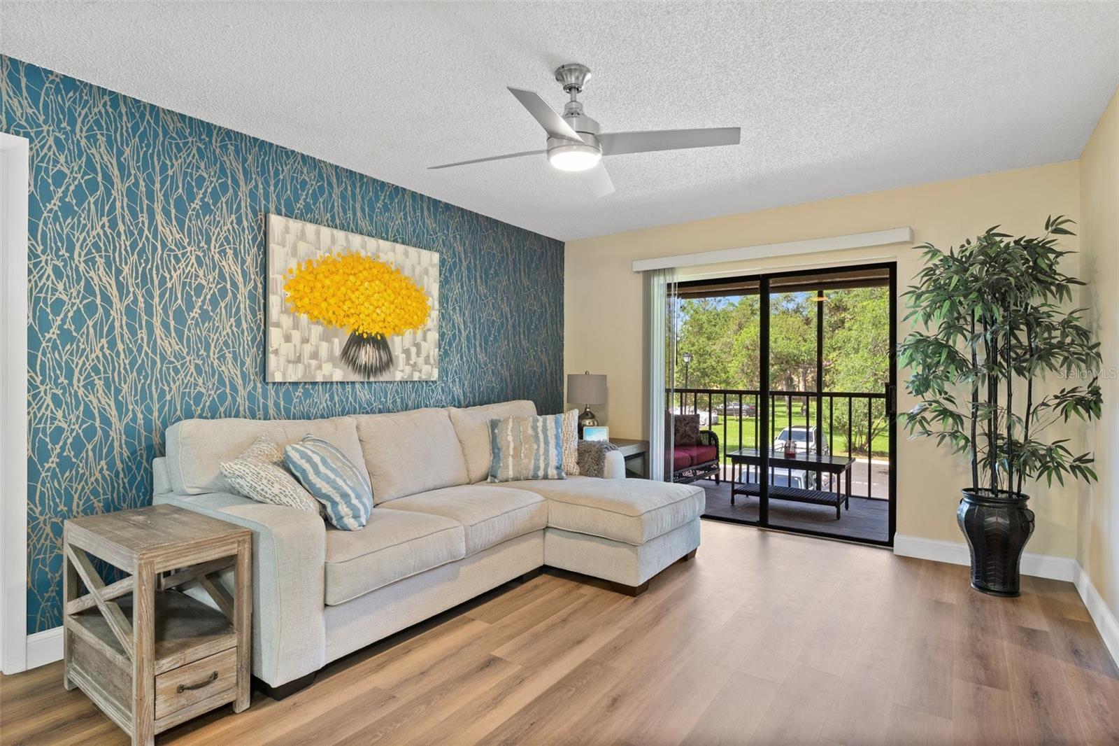 Image 10 of 52 For 19505 Quesada Avenue Vv201