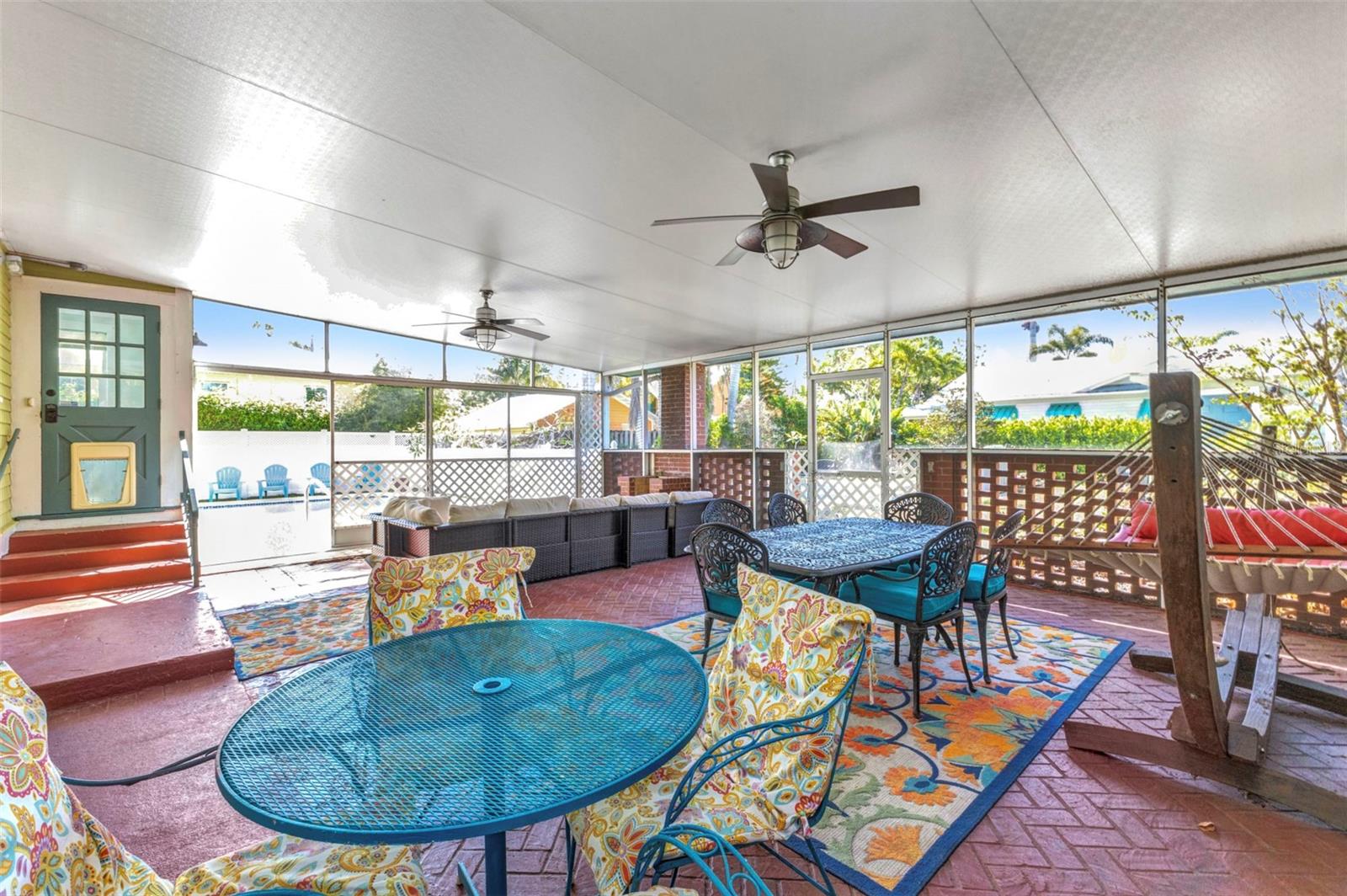 Image 46 of 85 For 415 Marion Avenue