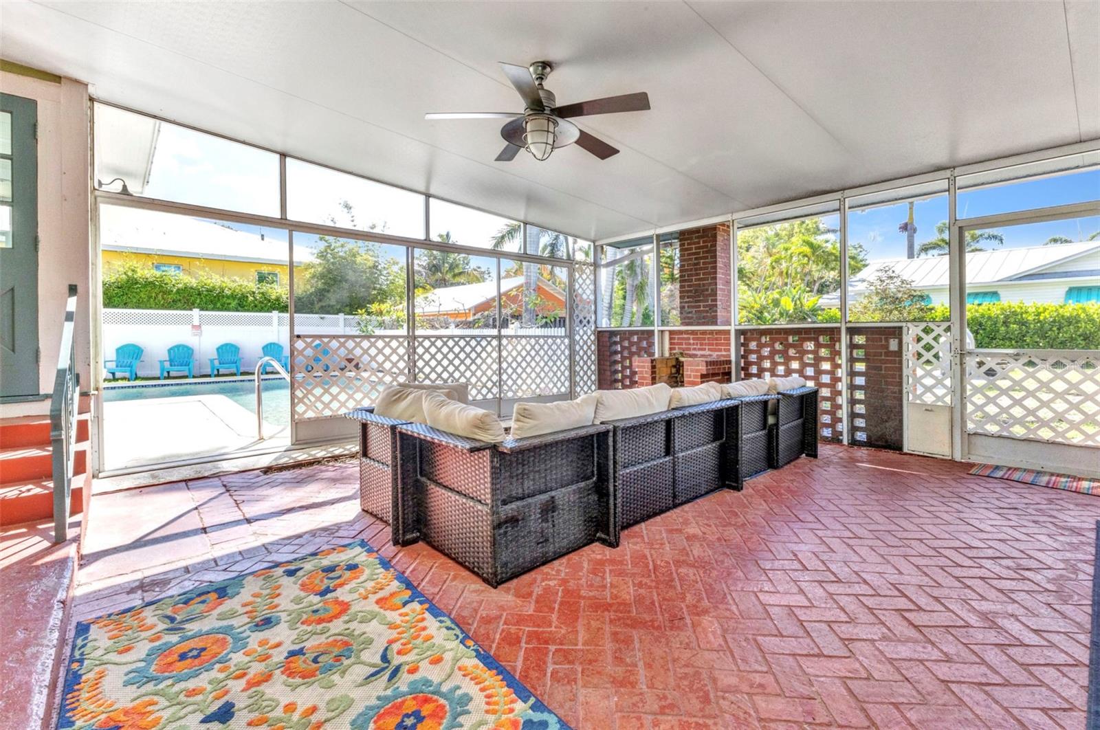 Image 47 of 85 For 415 Marion Avenue