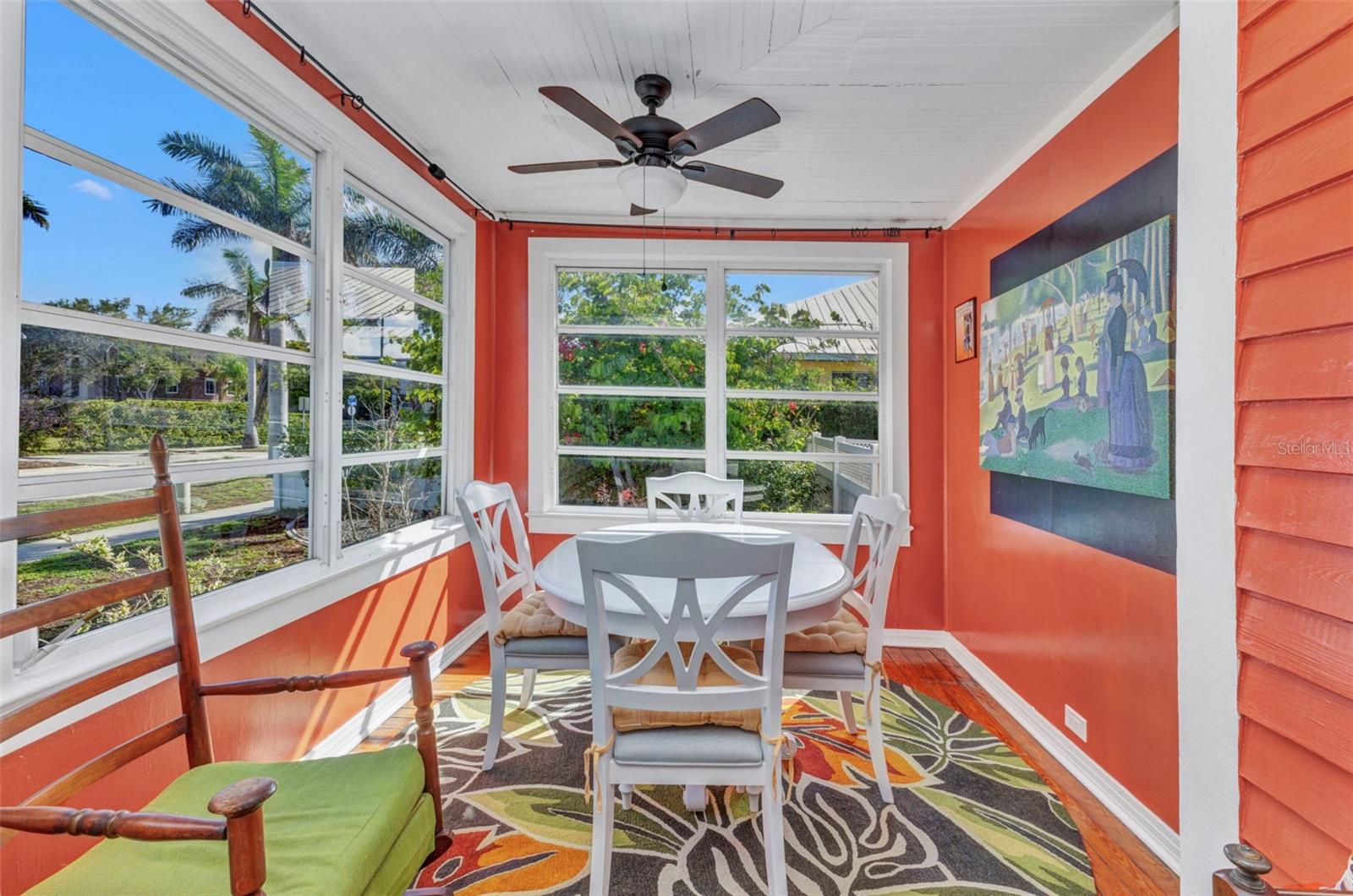 Image 5 of 85 For 415 Marion Avenue