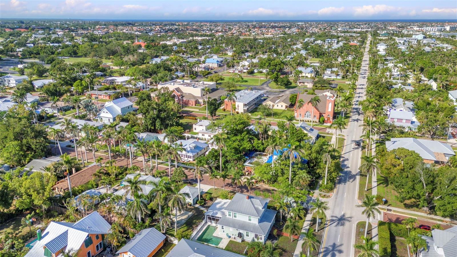 Image 80 of 85 For 415 Marion Avenue