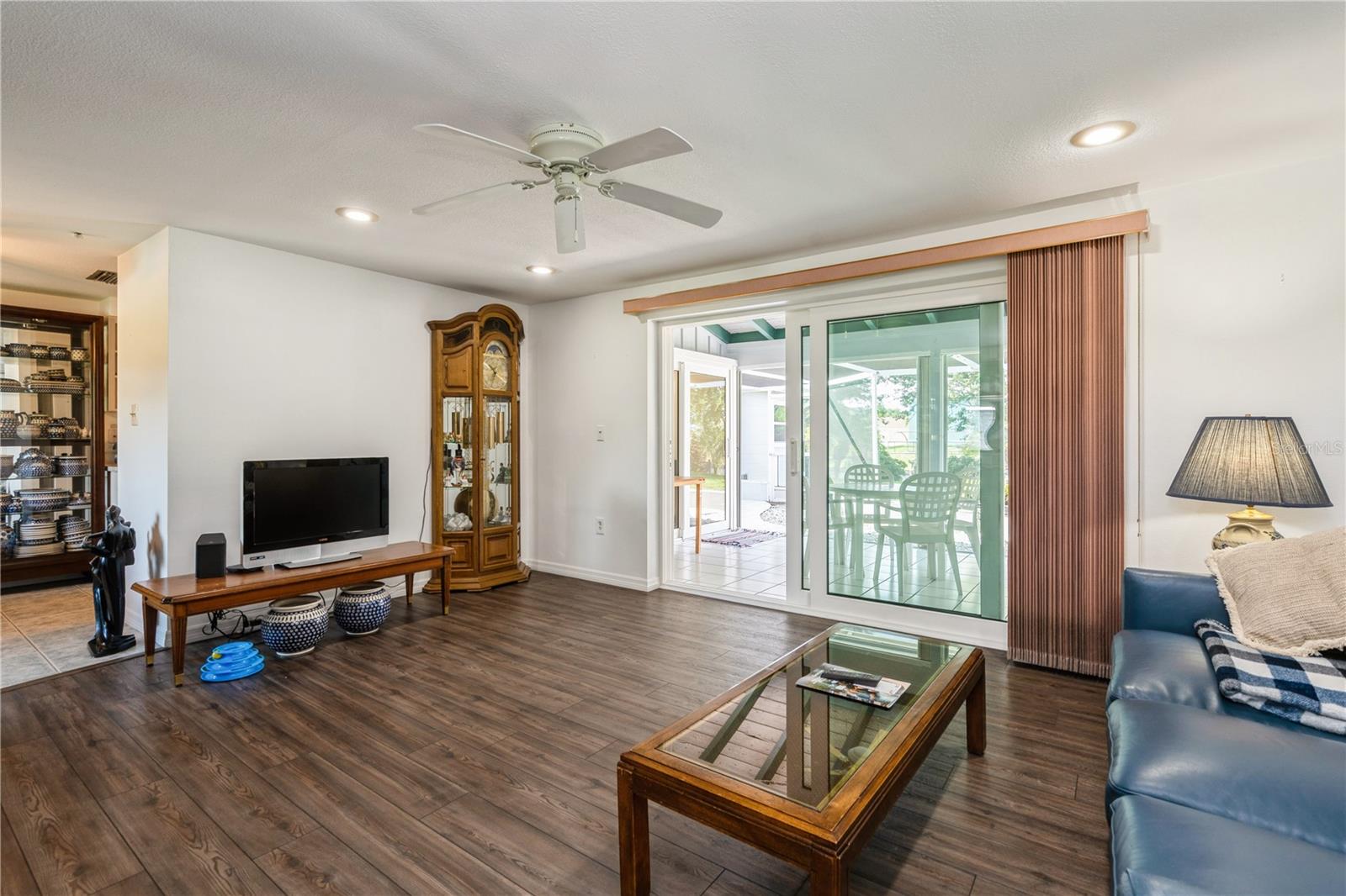 Image 10 of 40 For 28427 Coco Palm Drive