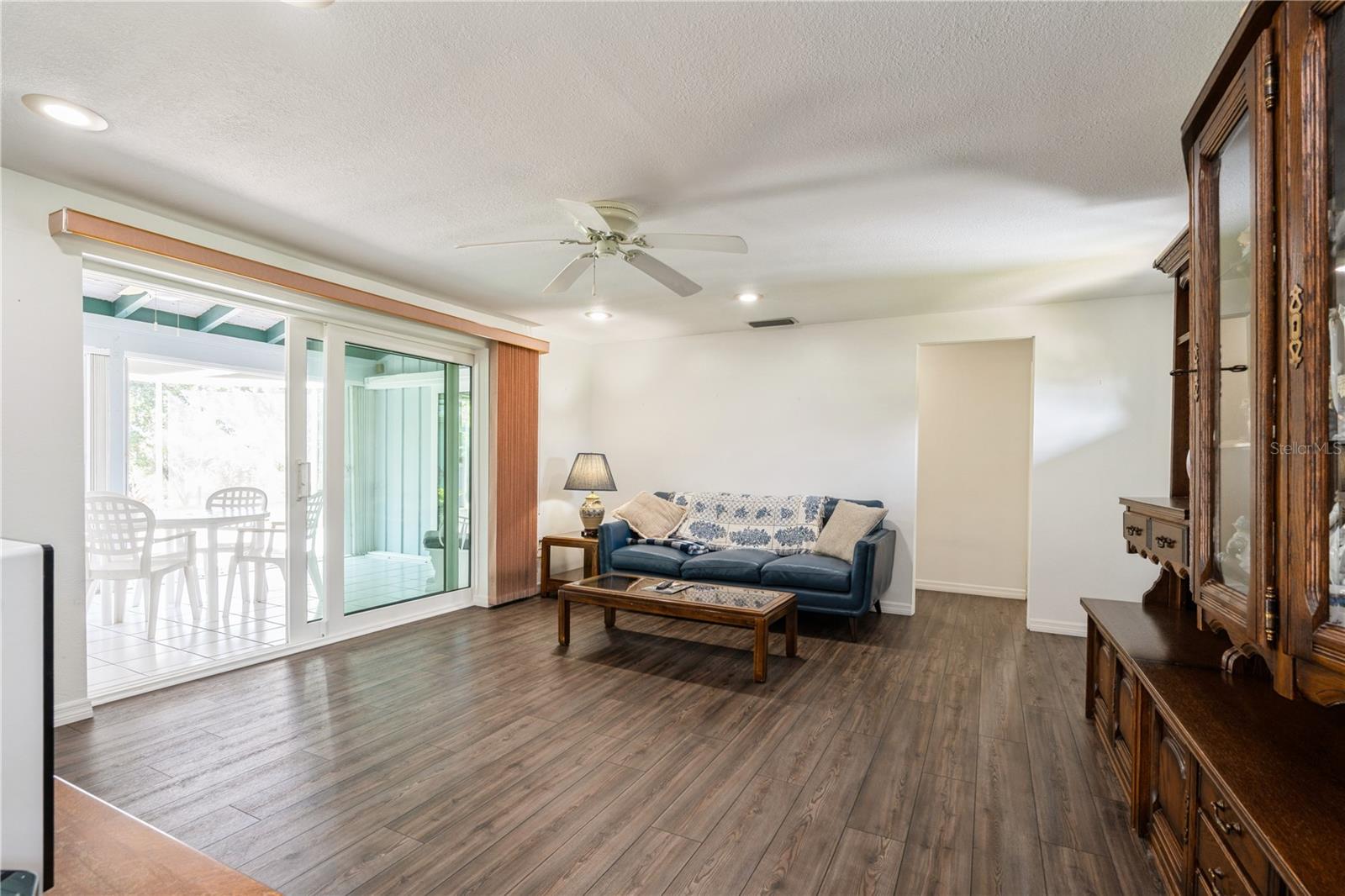 Image 12 of 40 For 28427 Coco Palm Drive