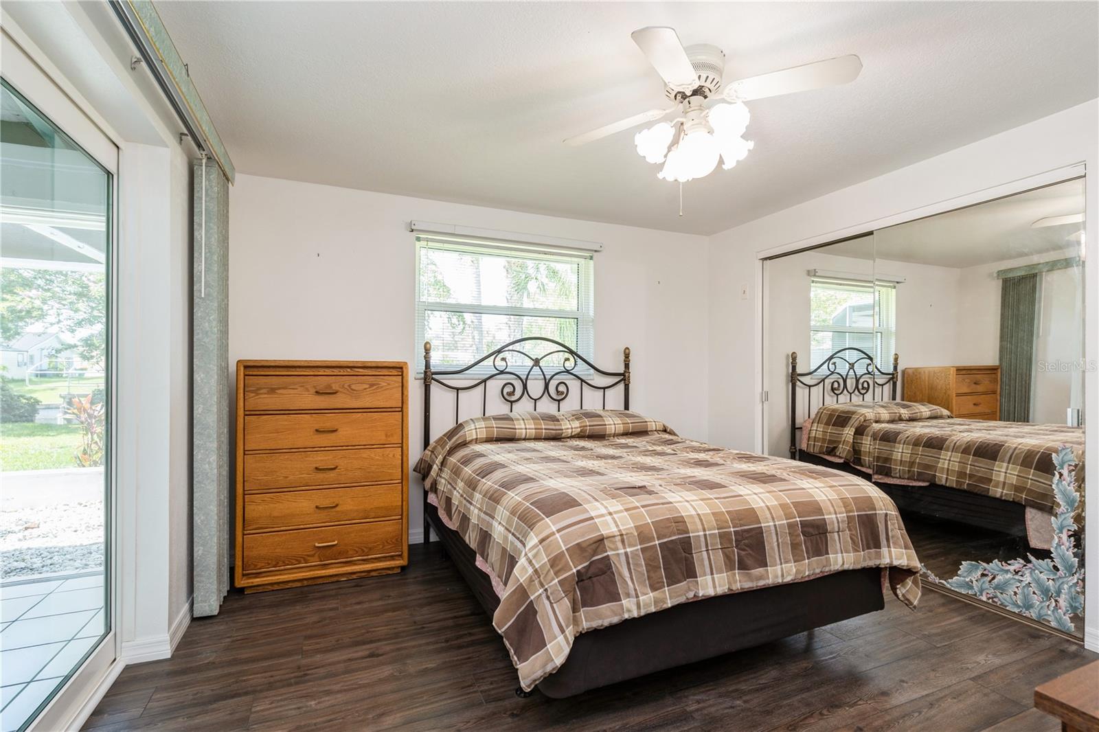Image 13 of 40 For 28427 Coco Palm Drive