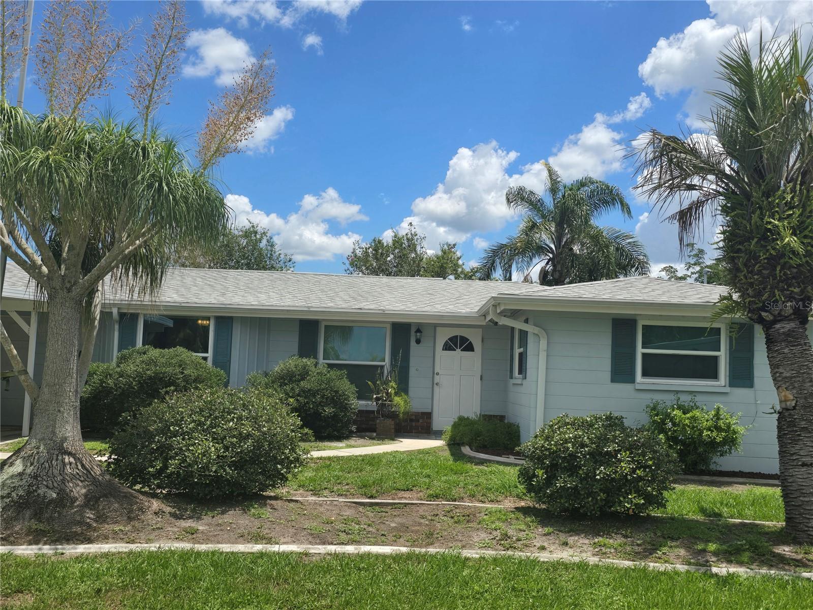 Image 2 of 2 For 28427 Coco Palm Drive