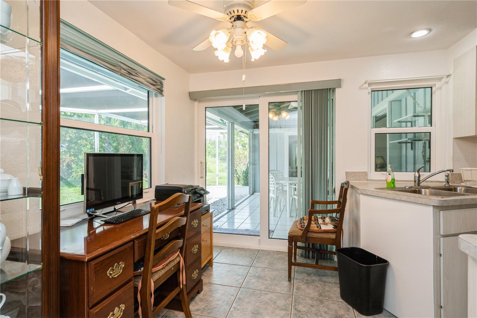 Image 23 of 40 For 28427 Coco Palm Drive