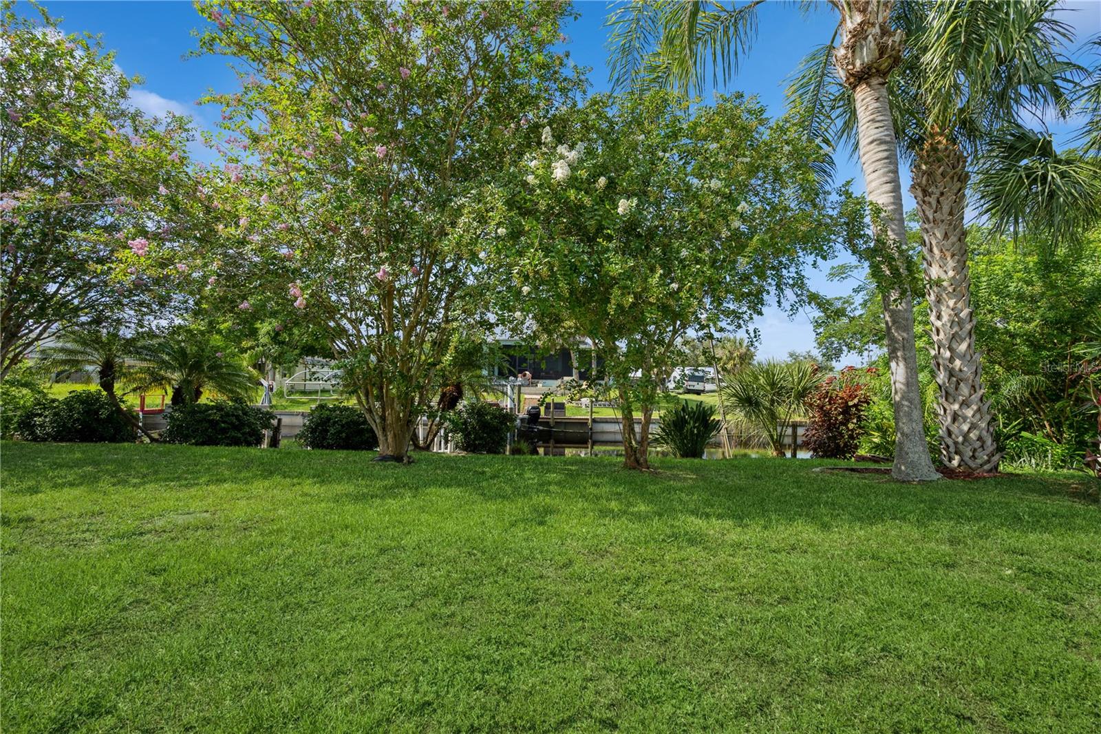 Image 7 of 40 For 28427 Coco Palm Drive