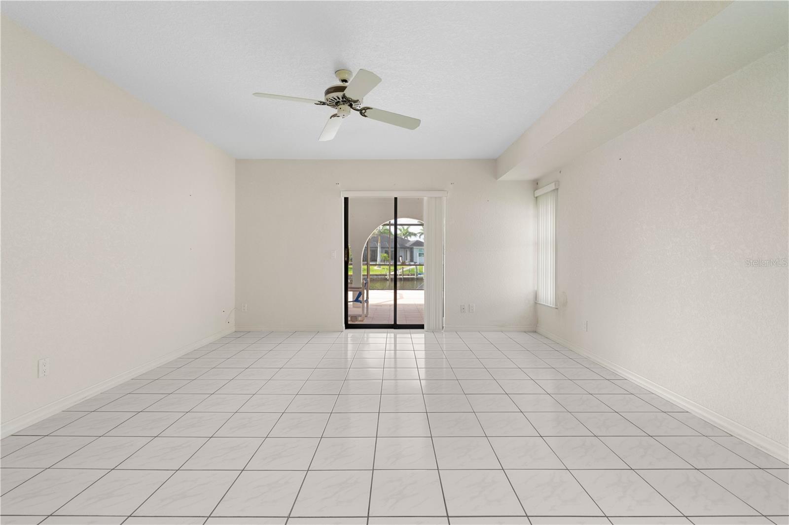 Image 38 of 75 For 531 Madrid Boulevard
