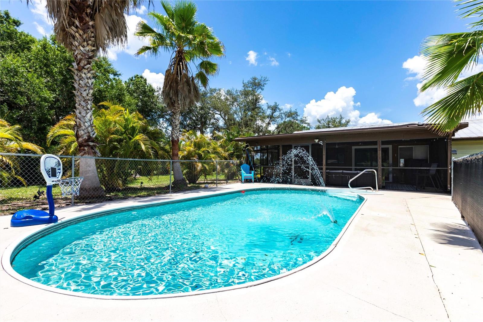Details for 8513 Heister Street, PUNTA GORDA, FL 33982