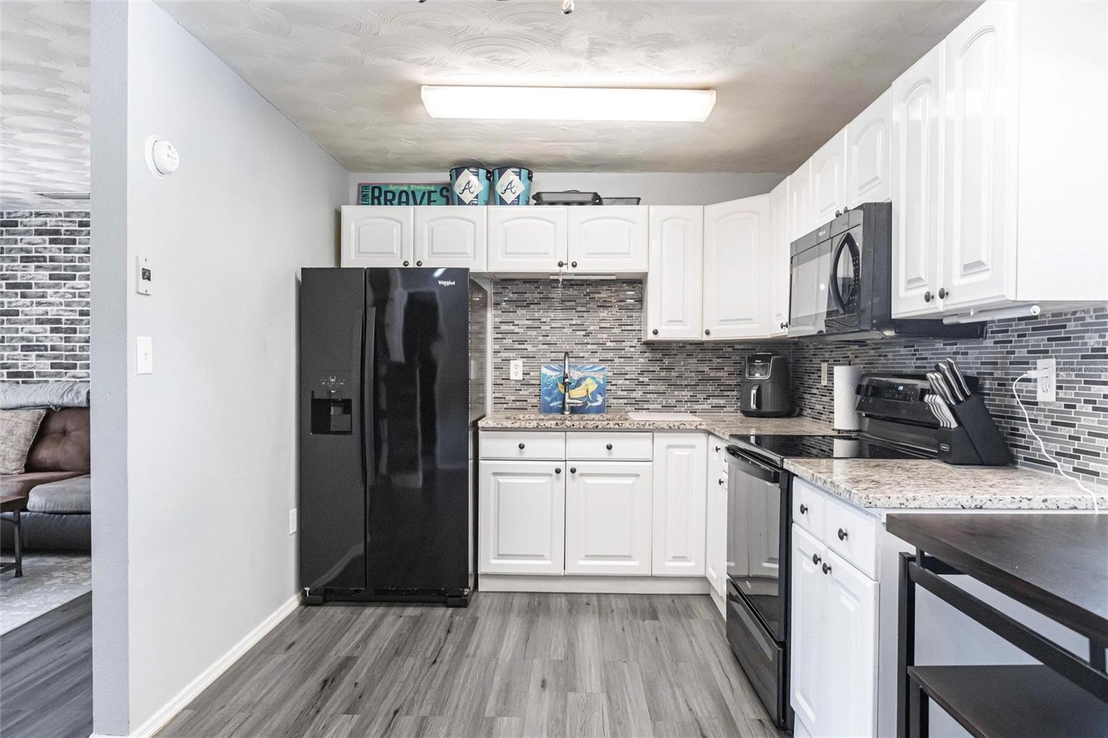 Image 15 of 49 For 8513 Heister Street