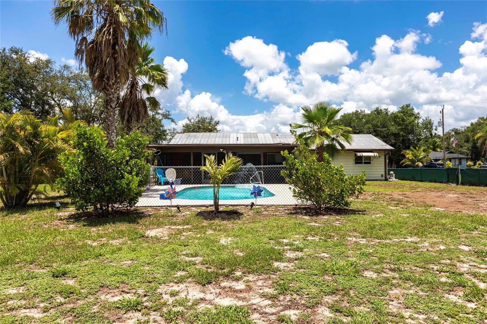 Image 38 of 49 For 8513 Heister Street