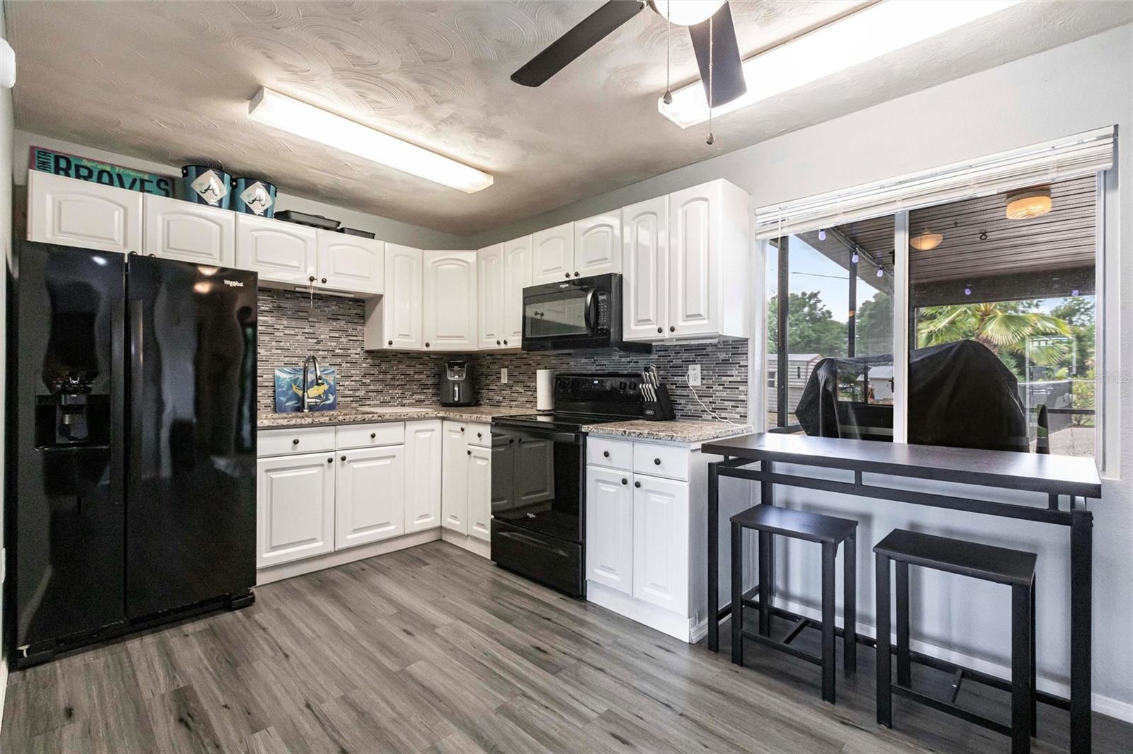 Image 4 of 49 For 8513 Heister Street