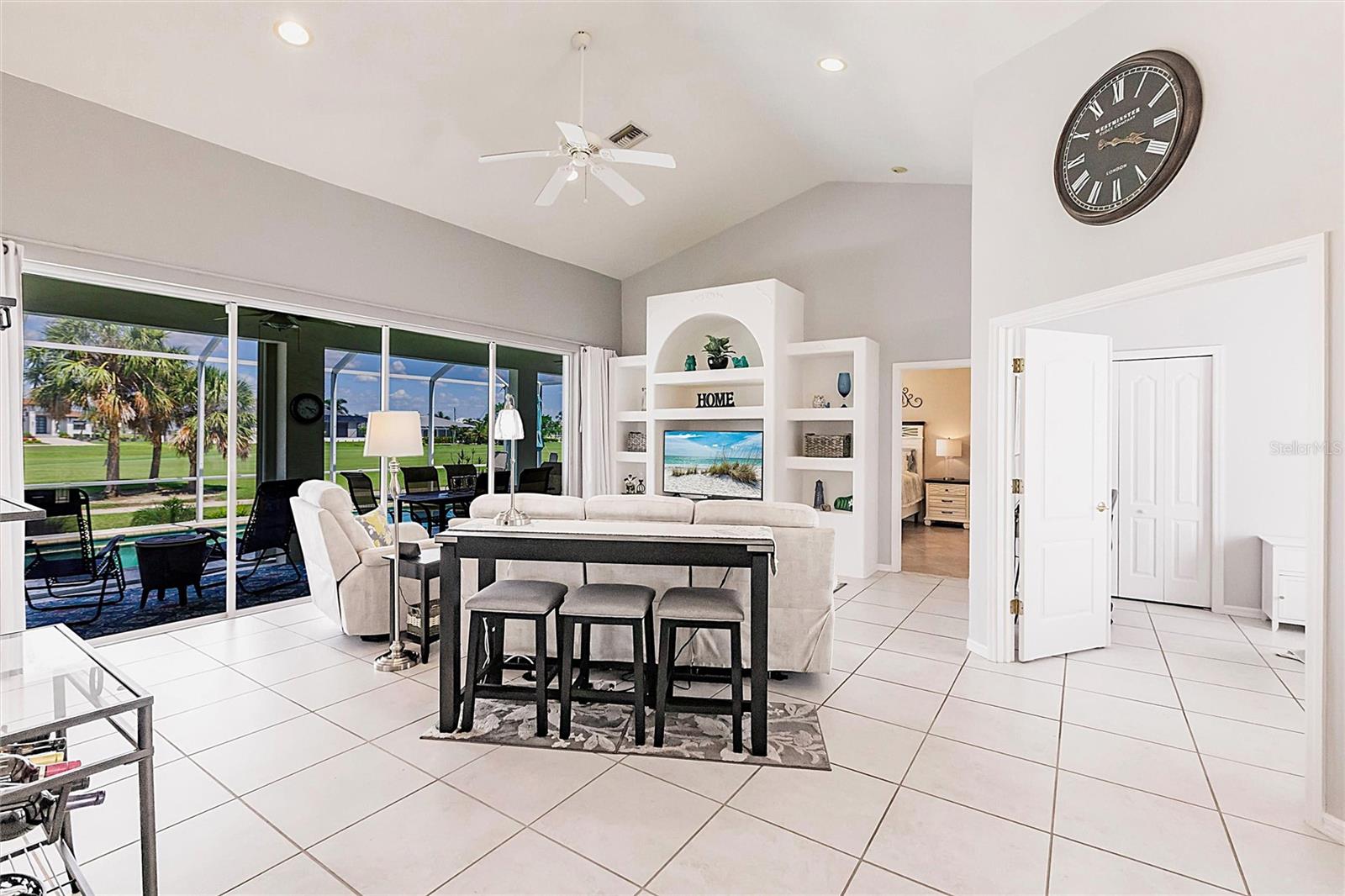 Image 4 of 45 For 2105 Deborah Drive