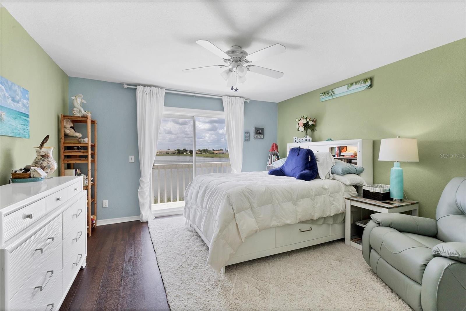 Image 16 of 47 For 26310 Rampart Boulevard 504