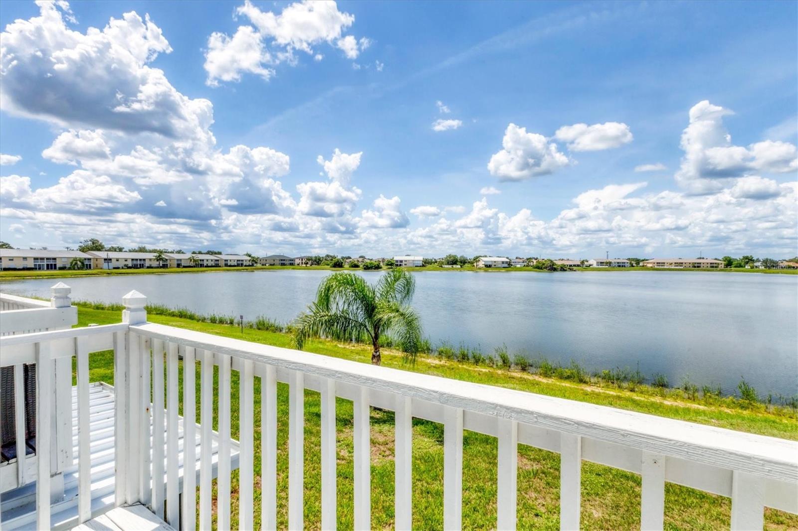 Image 19 of 47 For 26310 Rampart Boulevard 504