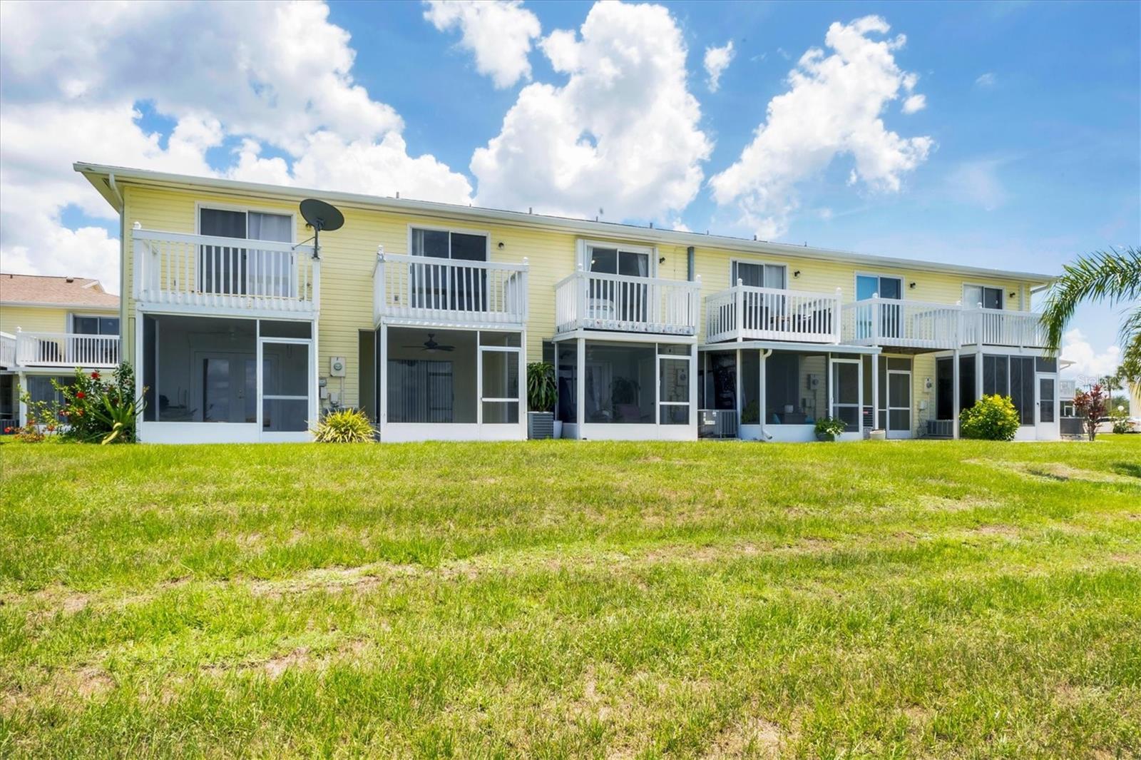 Image 32 of 47 For 26310 Rampart Boulevard 504